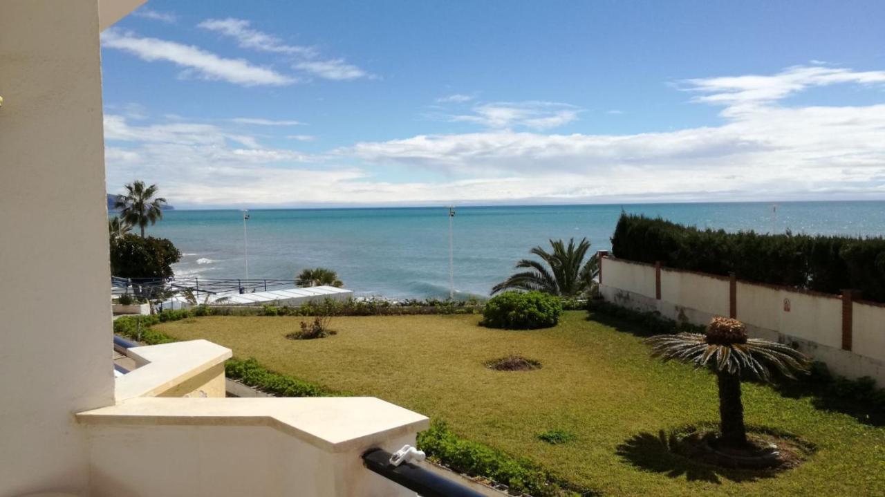 Apartamento A Pie De Playa. Nerja Εξωτερικό φωτογραφία