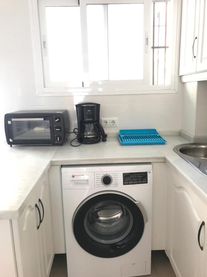 Apartamento A Pie De Playa. Nerja Εξωτερικό φωτογραφία