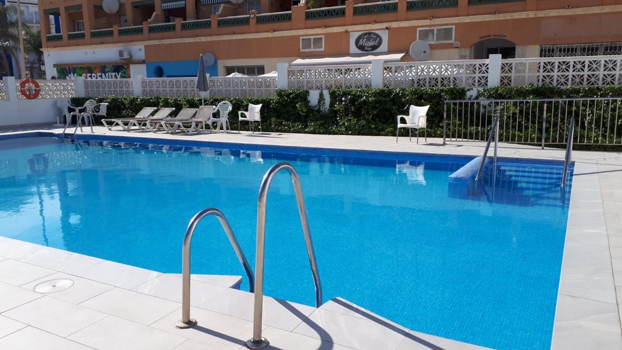 Apartamento A Pie De Playa. Nerja Εξωτερικό φωτογραφία